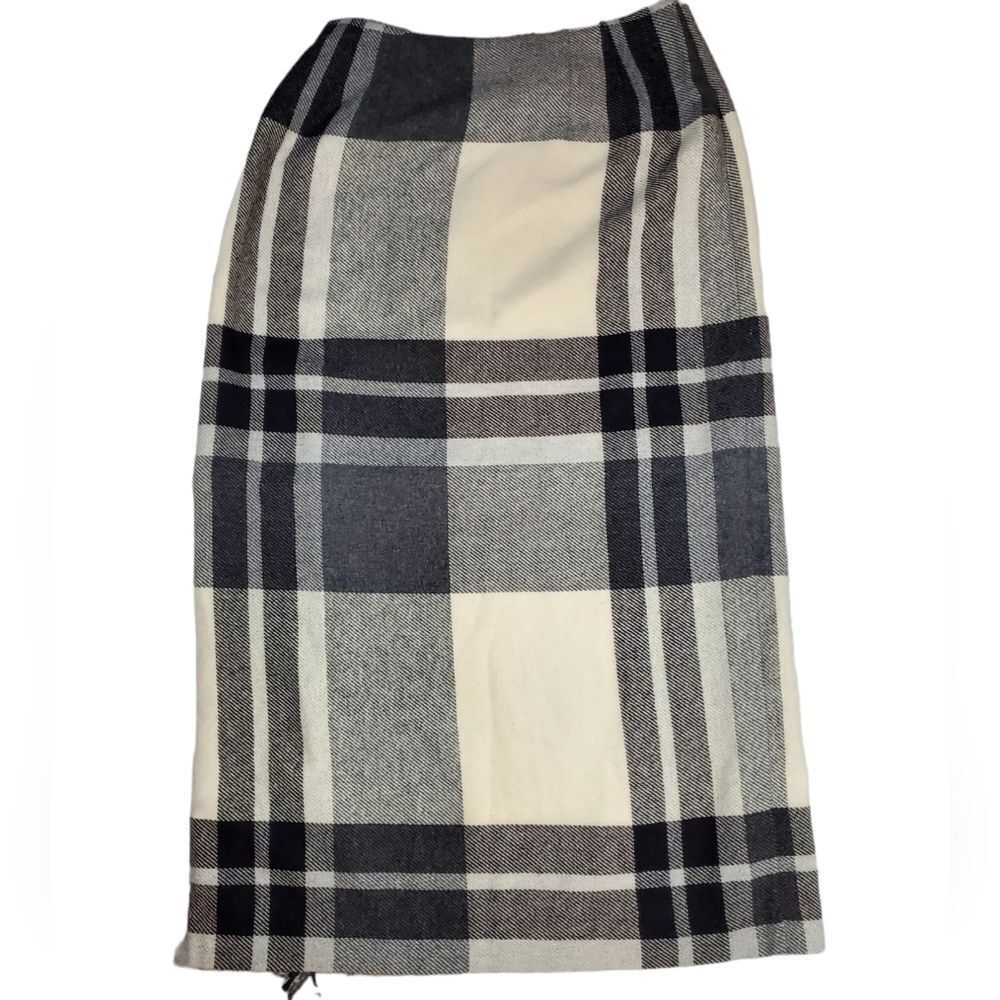 Flannel wool blend wrap skirt with fringe 10 - Picture 2 of 6